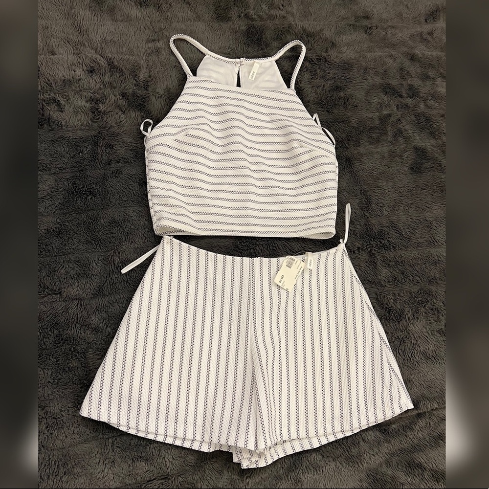 SAGE Two Piece Set